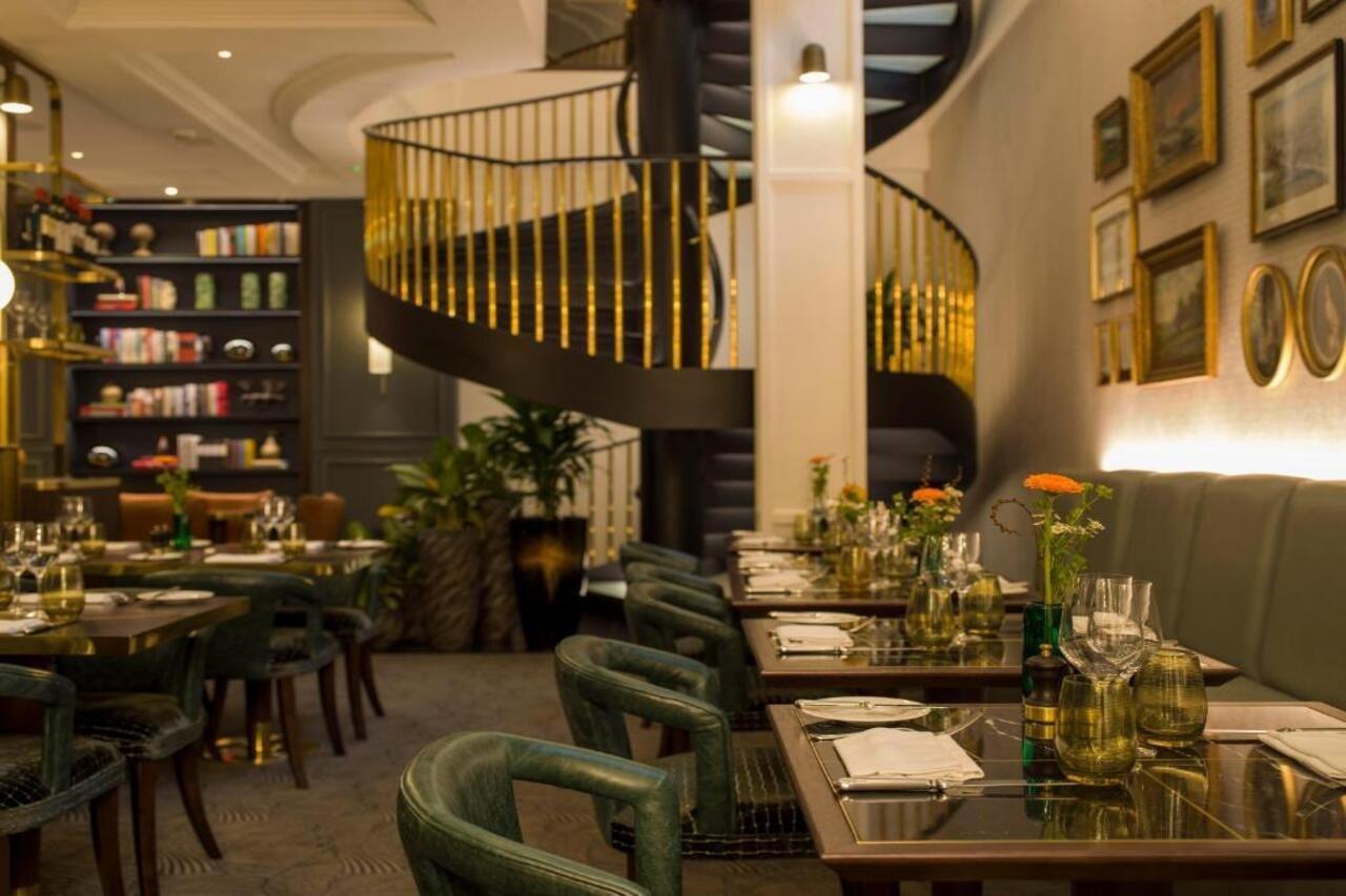 The Guardsman - Preferred Hotels And Resorts London Kültér fotó Interior of the restaurant
