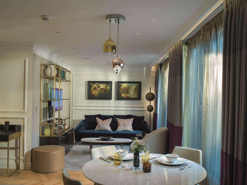 The Guardsman - Preferred Hotels And Resorts London Szoba fotó The interior of a typical apartment