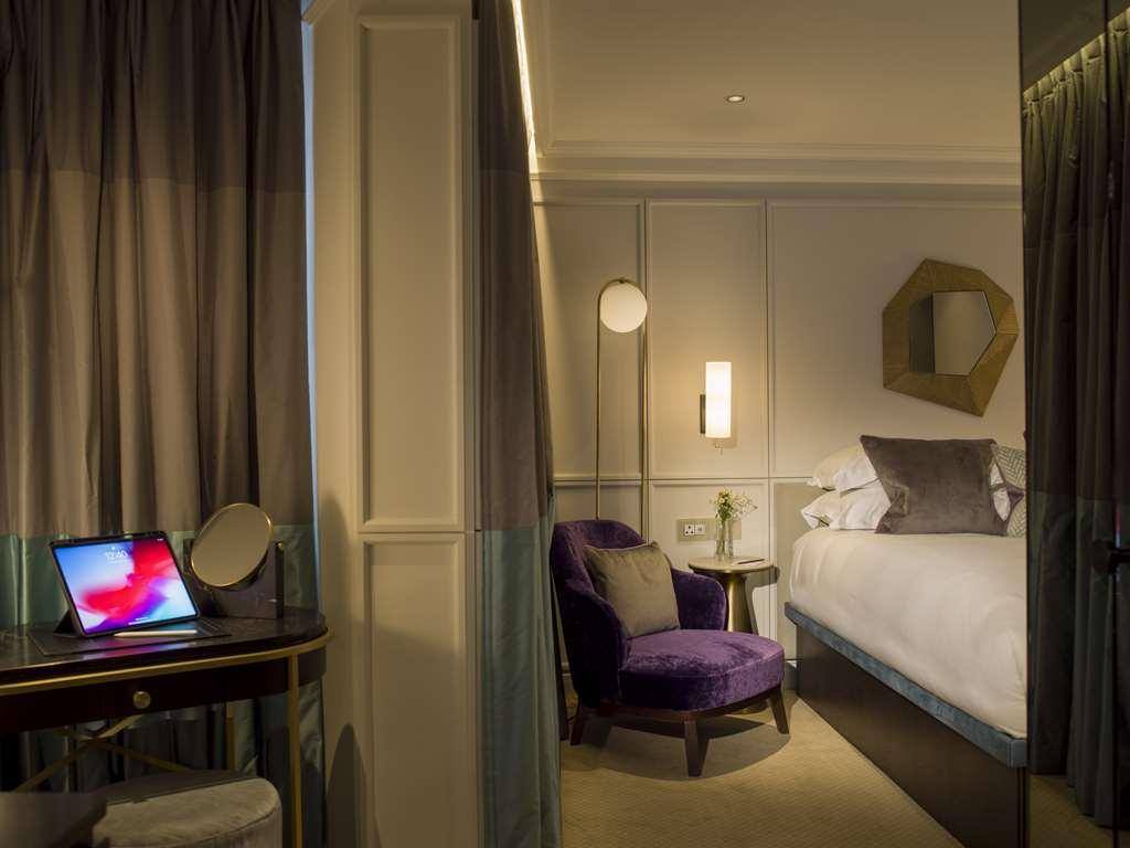 The Guardsman - Preferred Hotels And Resorts London Szoba fotó A room at the hotel